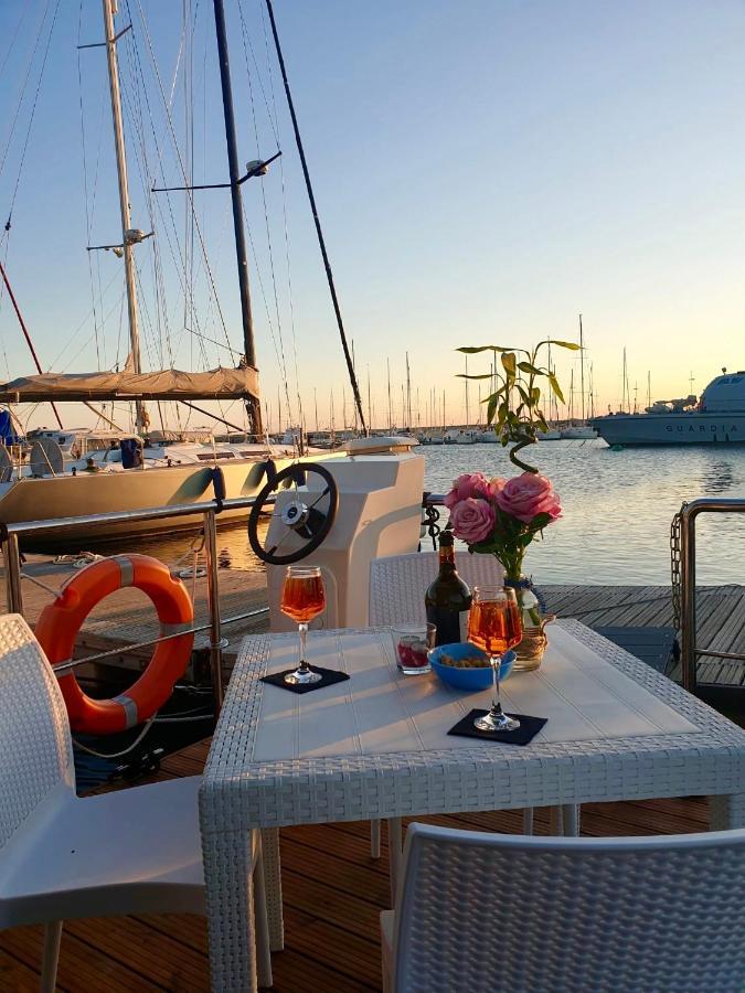 Hotel Houseboat Seabreeze Alguer Exterior foto